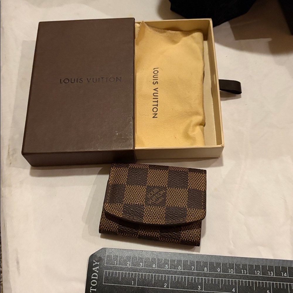 RARE Louis Vuitton Damier Ebene Micro Pouch • Jewelry & Cufflink Case - Picture 13 of 15